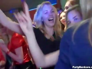 Dansen partij sletten klaar naar krijgen pervers