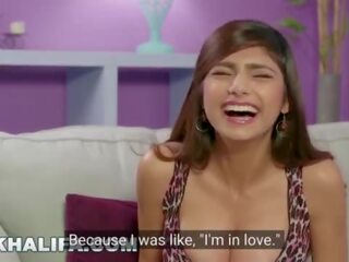 Mia khalifa - interwýu with english subtitles