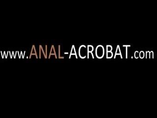 残酷 屁股 钢棒 的 屁股 acrobat