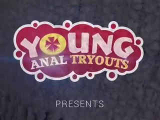 Joven anal tryouts - tipo se burla persona maravillosa