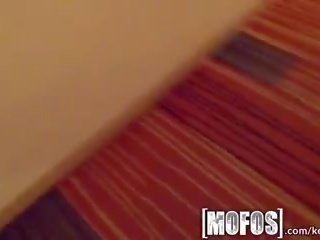 Mofos - groovy hôtel x évalué film avec jasmin