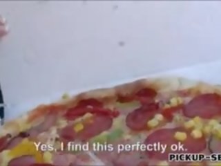 Pizza dostawa lassie liliane pieprzony z jej klient