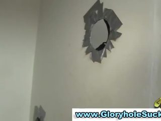 Giữa các chủng tộc gloryhole blowjob