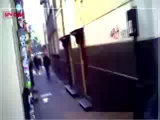 Real streetwalker sucks off tourist