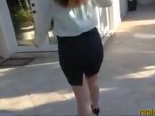 Voluptuous Real Estate Agent Fucks Her Client To begin The Sale
