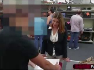 Business woman selling stuff gets fucked