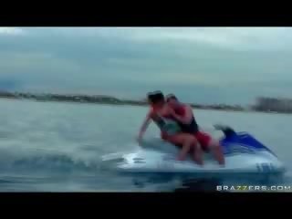 Seadoo と ビッグティッツ!