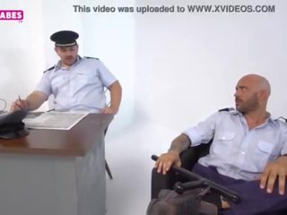 Sugarbabestv&colon; greeks polis officer xxx klämma