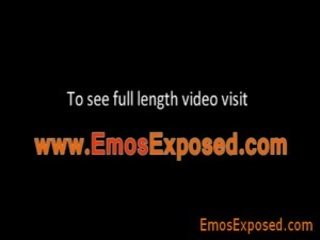 Giao hợp với người đồng tính emo hiển thị của anh ấy to phallus trong tự bắn qua emosexposed