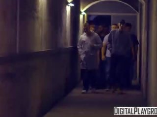 Digitalplayground - bulldogs причіп кіно причіп