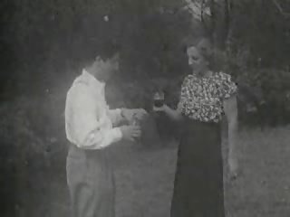 1940's outdoor fuck clip