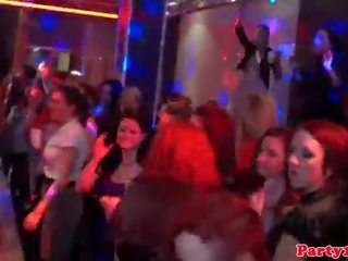 Euro sluts going edan on the dancefloor